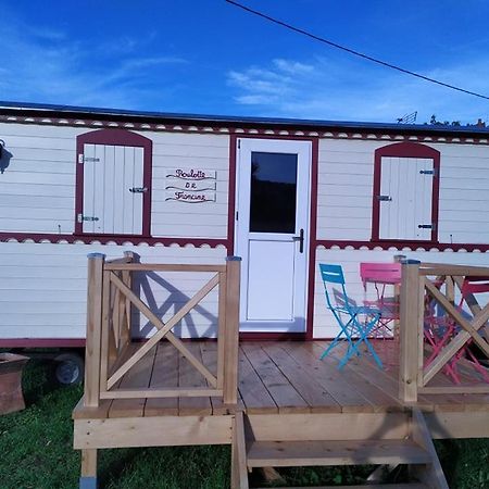 La Roulotte De Francine Guest House Chazeuil Ngoại thất bức ảnh